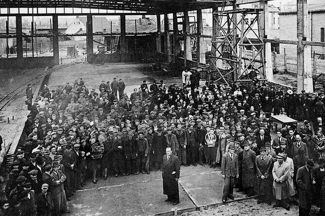 Schindler's Factory in Krakow: Guided Tour & Skip the Line Ticket - Why Schindler’s Factory is worth your time in Krakow