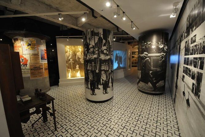 Schindler's List - Oskar Schindler Factory Museum Guided Tour - Group size: what up to 26 people changes