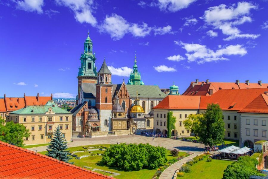 Skip-the-Line Wawel Castle Chambers Private Tour - Skip-the-Line State Rooms: The Best Use of Your Time (2-Hour Option)