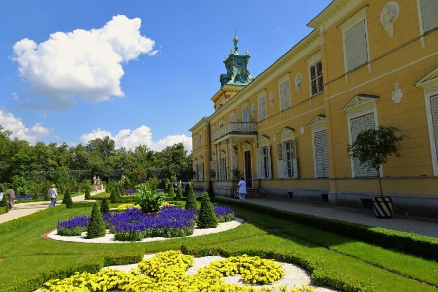 Skip-the-Line Wilanow Palace and Gardens Private Tour Warsaw - Wilanów Palace fast facts: what fits into 2–3 hours