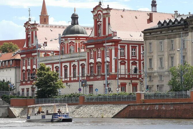Small Group Boat Tour in Wroclaw - Captain talk in English: what you can expect from the guide