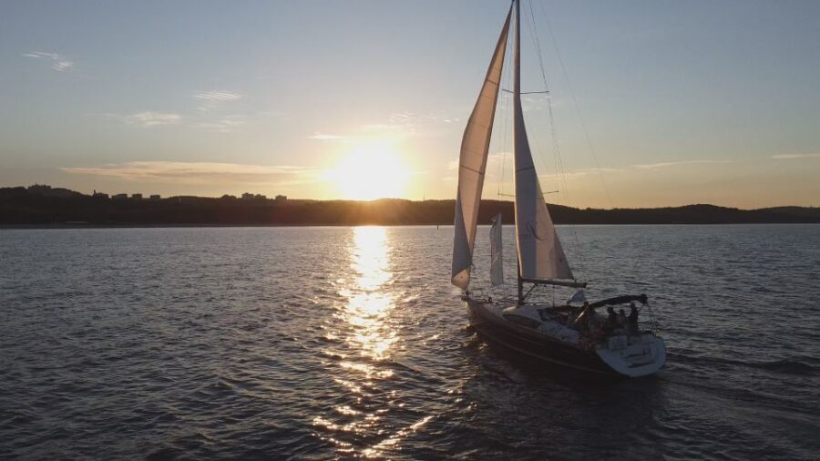 Sopot: Sunset Yacht Cruise with Welcome Drink - What You’ll See From the Water: Sopot’s front-row promenade views
