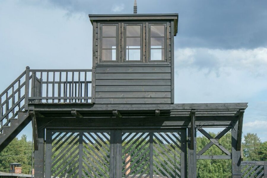 Stutthof Concentration Camp Private Tour with Transport - The Baltic Sea stop: a small reset on the way back