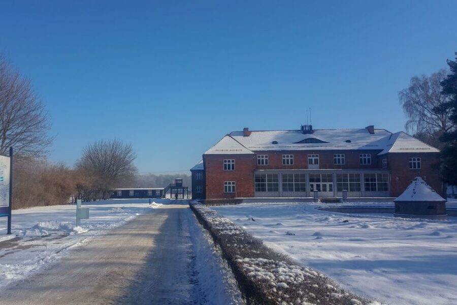 Stutthof Concentration Camp Private Tour with Transport - 5 hours vs 7 hours: which length fits your travel style