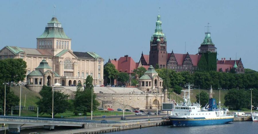 Szczecin: Medieval Old Town Private Walking Tour - St. Wojciech and Roman Catholic towers you’ll want to photograph
