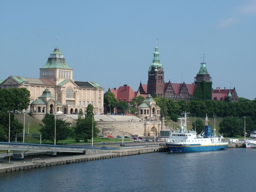 Szczecin: Medieval Old Town Private Walking Tour - Cathedral Basilica of St. James the Apostle: the 14th-century anchor
