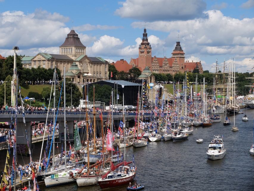 Szczecin: Old Town Highlights Private Walking Tour - Key highlights you’ll actually feel on the ground