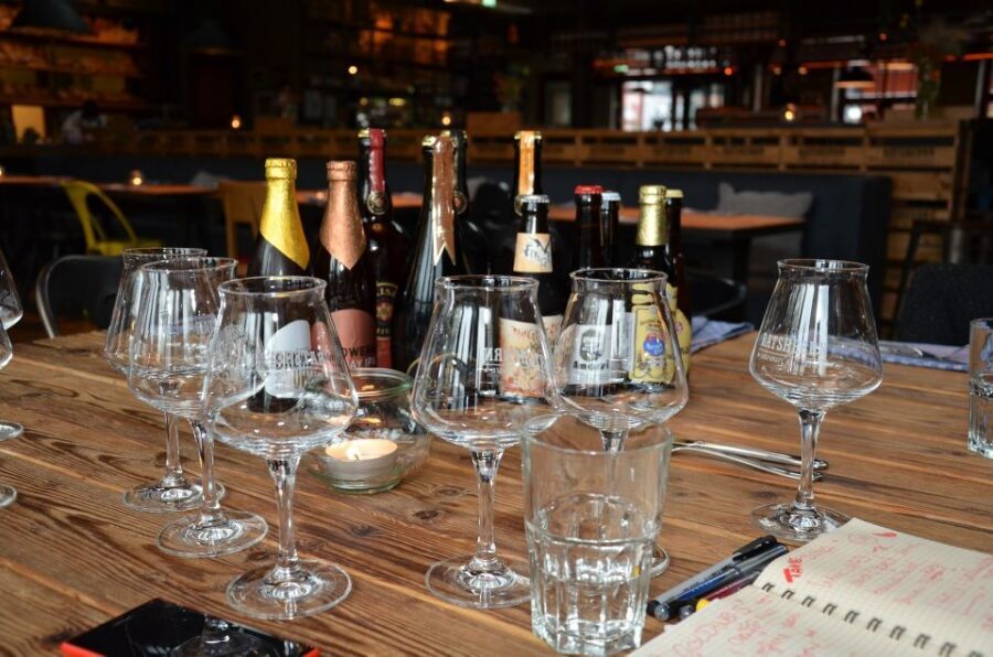 Szczecin Polish Beer and Food Tasting Private Tour - Food pairing in one venue: how the menu supports the beer