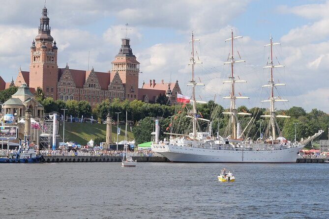 Szczecin Walking Tour: Explore Top Sights & Hidden Gems - Szczecin in 2 Hours: What This Walk Actually Gives You