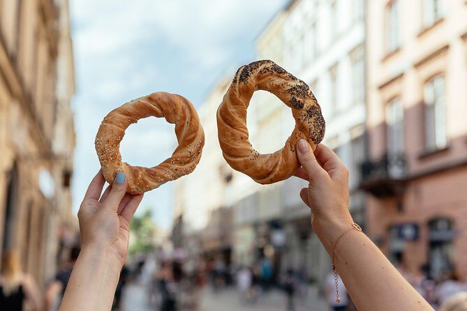 The 10 Tastings of Krakow With Locals: Private Food Tour - Plac Wolnica: a strong start for Krakow’s street-food energy