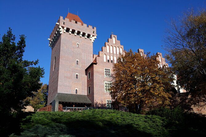 The Best of Poznan 4 Hour Guided Private Walking Tour - Why this private Poznań walk feels personal in 3–4 hours
