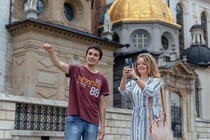 The Heart of Krakow: Old Town & Wawel Castle Private Tour - Price and booking timing: is $87.71 worth it?