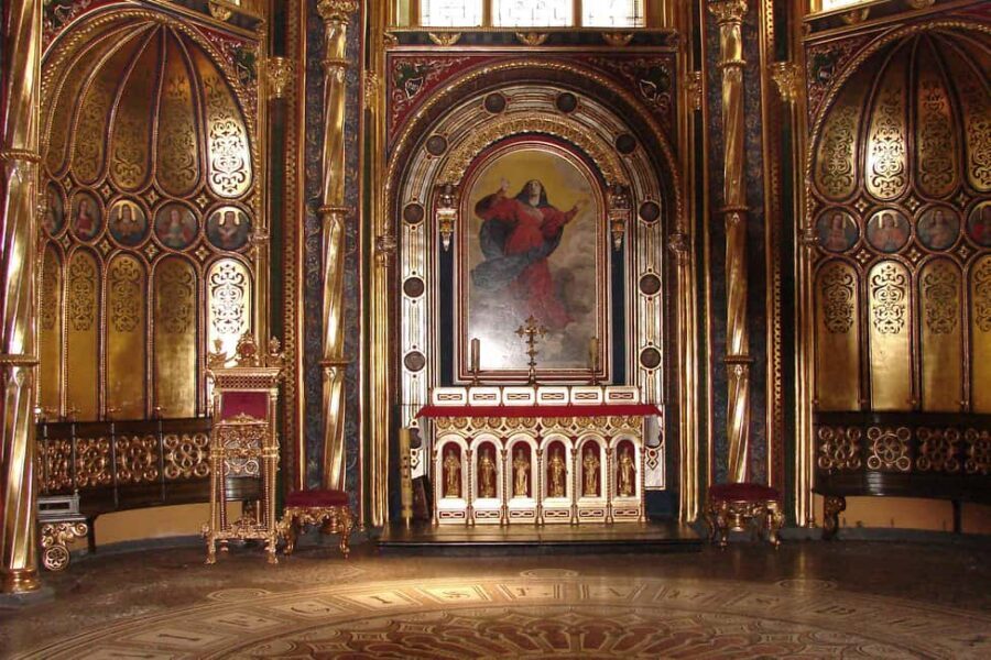 The Roots of Poznań (small group) - Inside the Cathedral of Saints Peter and Paul: styles you can actually see