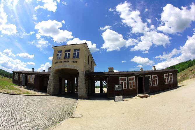 The secrets of World War II - Ksiaz Castle in Wałbrzych: Tod’s 1943 quarters on a rock cliff