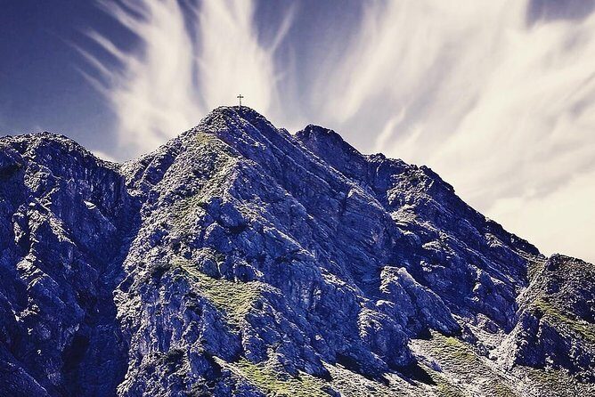 Thermal Pools and Zakopane Day Tour with Cable Car - Wielka Krokiew ski jumping hill: quick photos, no pressure