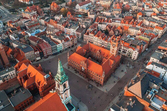 Torun - City of Copernicus Private Tour - Getting from Gdańsk to Toruń: pickup, timing, and the reality of a full day