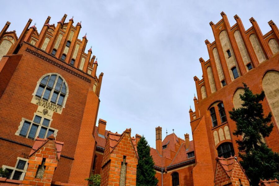 Torun: Private Walking Tour of a Medieval Town - Who This Tour Fits Best (and Who Might Want Another Option)