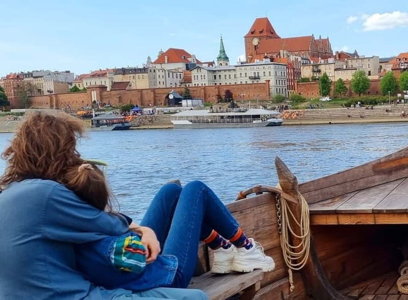 Toruń: Sightseeing Cruises on the Vistula River - Meeting at Bulwar Filadelfijski Toruń and Getting Ready to Sail