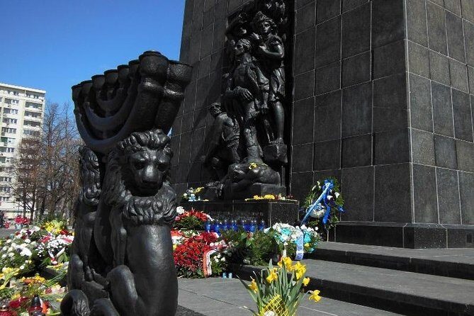Tour of the Warsaw Ghetto - Why this Warsaw Ghetto route works in just 3 hours