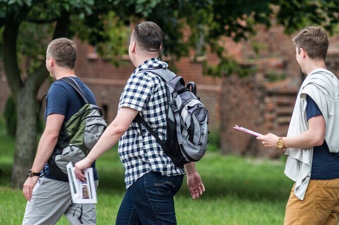 Undercover City Games: Krakow - Walking route through Krakow’s key sites