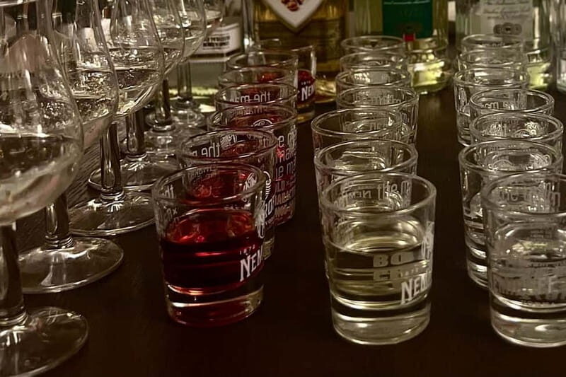 Vodka Tasting Tour in Gdańsk — Taste 7 Unique Polish Spirits - What You Taste: Clear Vodka, Flavored Infusions, and Regional Liqueurs