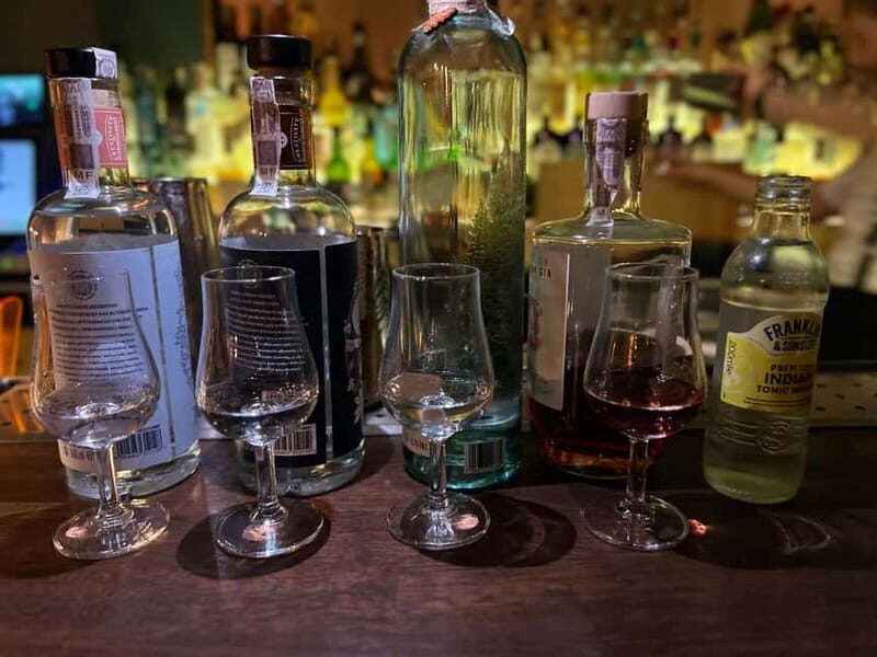 Vodka Tasting Tour in Gdańsk — Taste 7 Unique Polish Spirits - The Snack Pairing: Bread, Spreads, and Meats Do Real Work