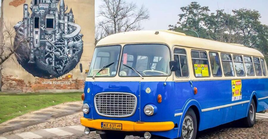 Warsaw: 2.5-Hour Dark Side - Praga District by a Retro Bus - Why Praga feels different from the postcard Warsaw