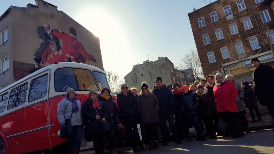 Warsaw: 2.5-Hour Dark Side - Praga District by a Retro Bus - Stop for hot chocolate: why the chocolate lounge break is a smart move