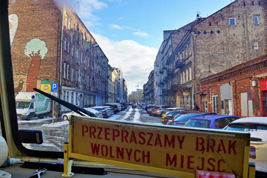 Warsaw: 2.5-Hour Dark Side - Praga District by a Retro Bus - Price and value: is $41 worth 150 minutes in Praga?