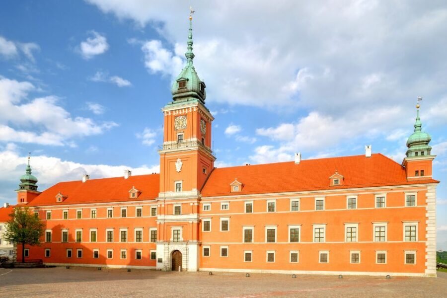 Warsaw: 2-Hour Old Town Walking Tour - Meeting at Copernicus Monument: Start Where the Royal Route Begins