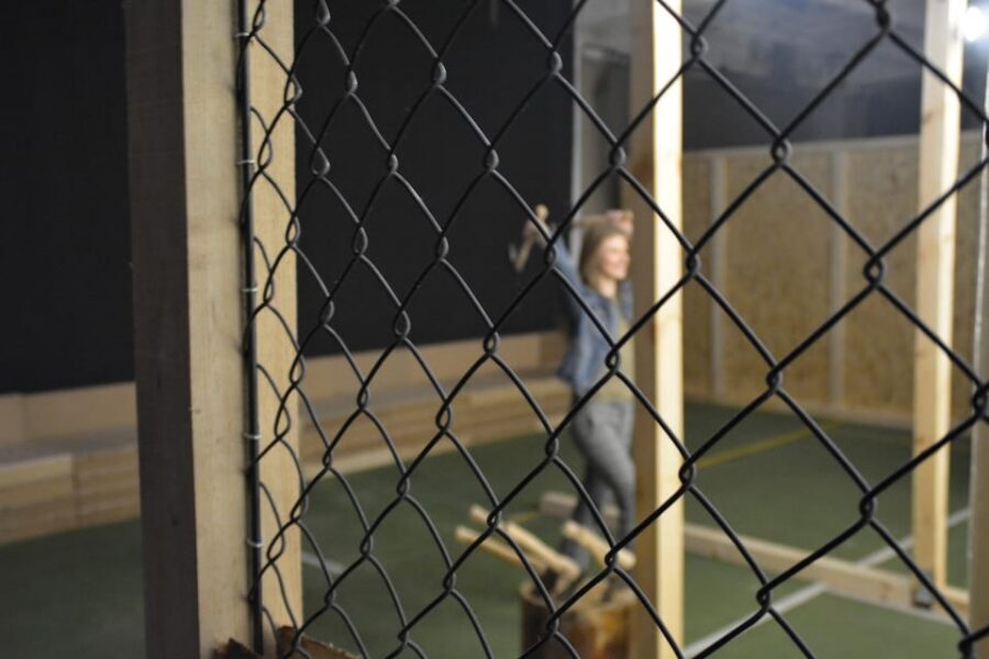 Warsaw: Axe Throwing Experience - Key takeaways before you go