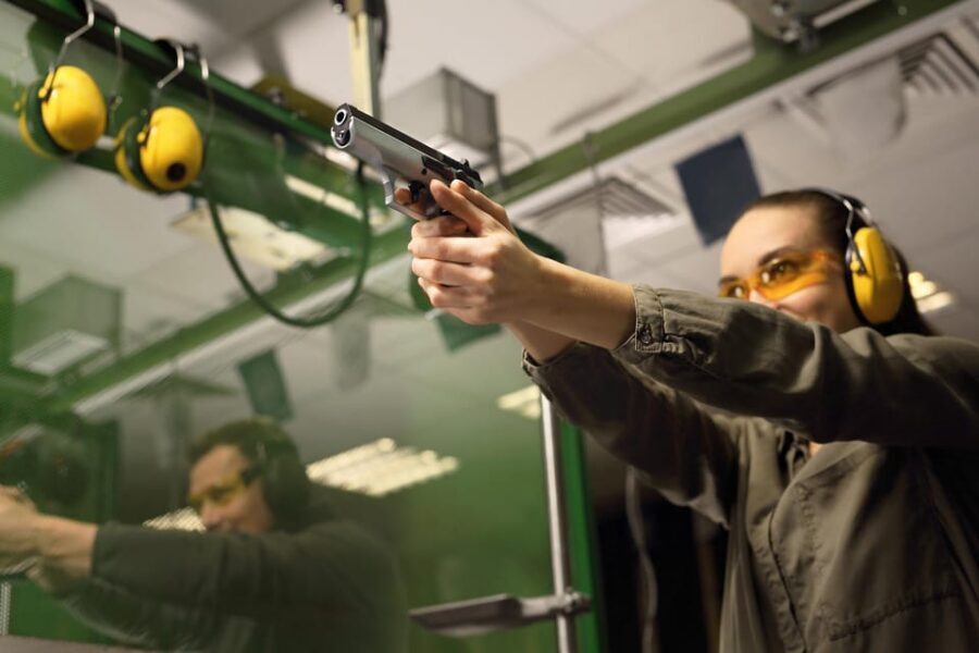 Warsaw: Best Indoor Shooting Range Experience - Instructors and Vibe: Why People Mention Names