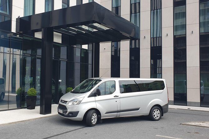 Warsaw Chopin Airport private transfer 5 to 8 passengers - Key points to know before you book