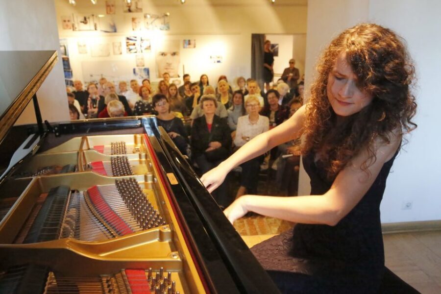 Warsaw: Chopin Concert in the Old Town - Chopin in Old Town, Without the Big-Tour Feel
