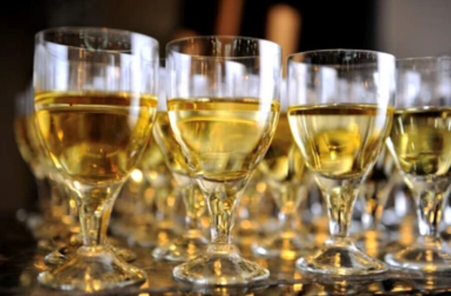 Warsaw: Chopin Concert Ticket With Glass of Champagne - Making it a true Old Town evening: timing for dinner plans