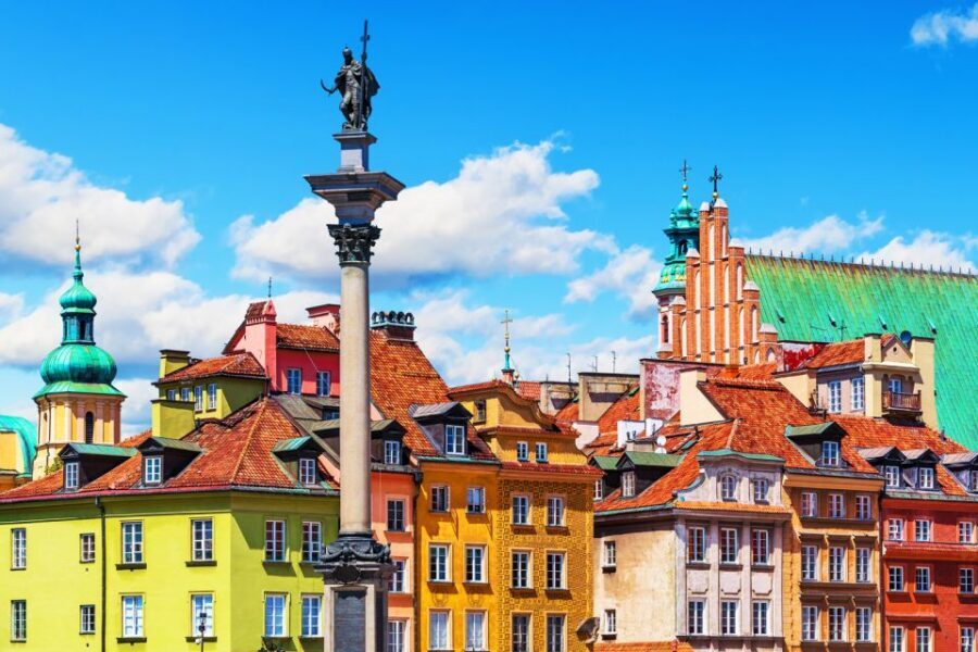 Warsaw: City Highlights Tour with hotel Pick up /Drop Off - Market Square and the Barbican: the Defensive and the Dramatic