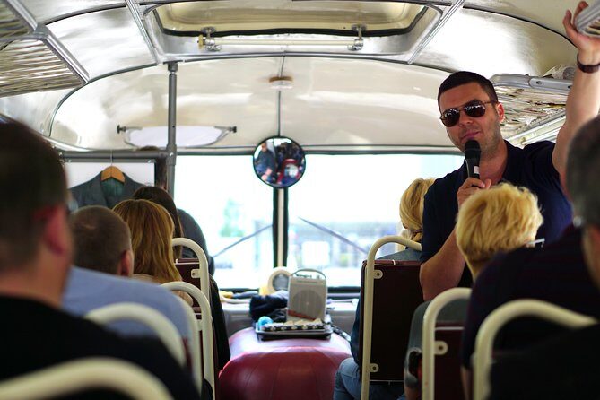 Warsaw City Sightseeing in a Retro Bus - Lazienki Royal Park: Chopin, the Palace on the Isle, and the Thursday tradition