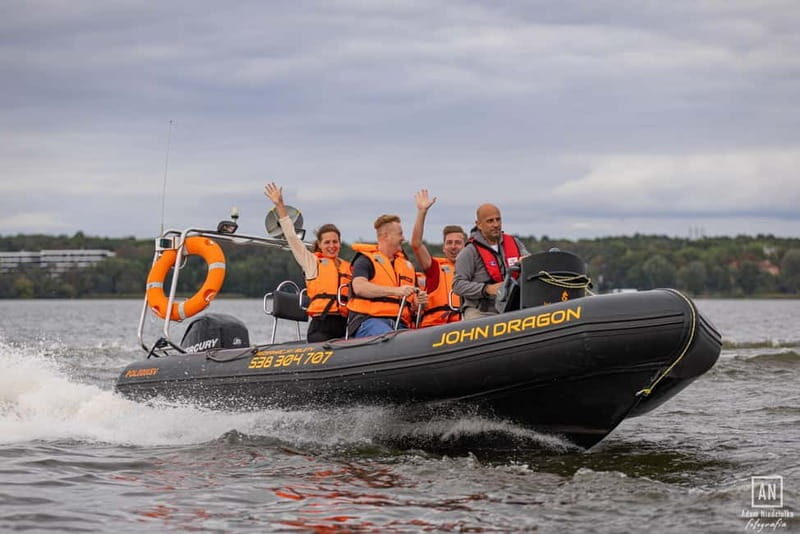 Warsaw: Explore the Vistula on Its Longest Speedboat Route - What You Learn on the Water: Warsaw Uprising and Turbulent Past