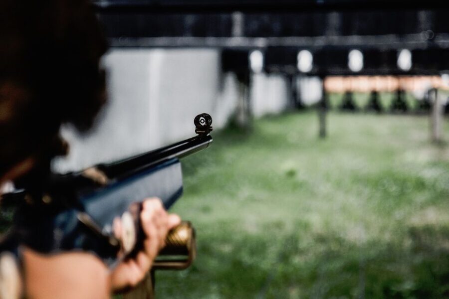 Warsaw: Extreme Shooting Range Experience with Transfers - Friendly competition and scoring: turning a shoot into a game
