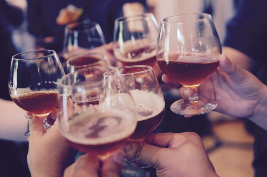 Warsaw: Guided Craft Beer Tour with a Friendly Guide - Warsaw craft beer in 150 minutes: why this tour works