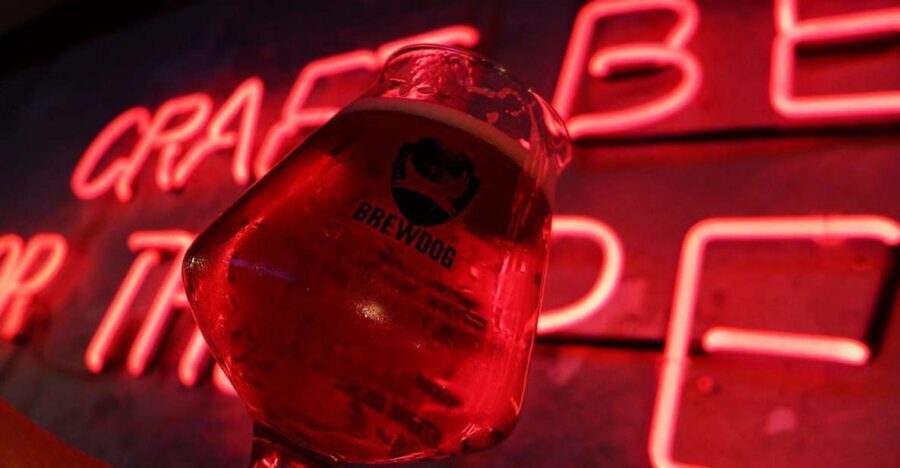 Warsaw: Guided Craft Beer Tour with a Friendly Guide - Stop One: your first guided bar hour and how to taste smarter