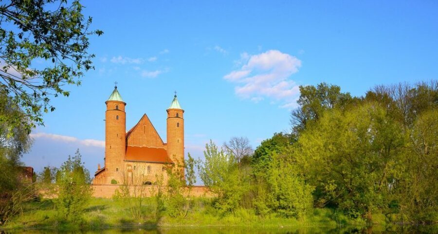 Warsaw: Half-Day Private Chopin Tour to Zelazowa Wola - Honoratka Cafe coffee break: the pause you’ll thank yourself for