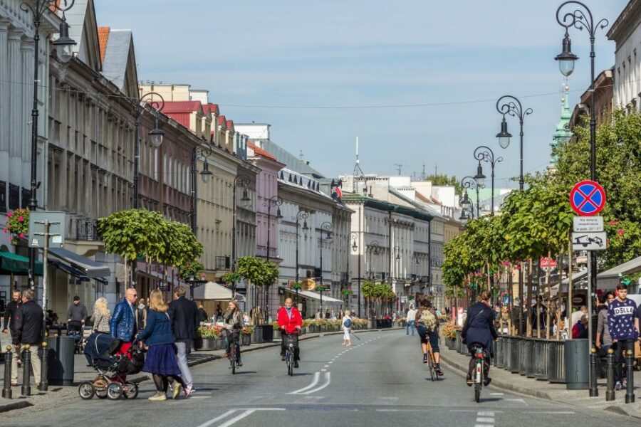 Warsaw: Highlights Guided Retro Bus Tour - Should you book this tour?