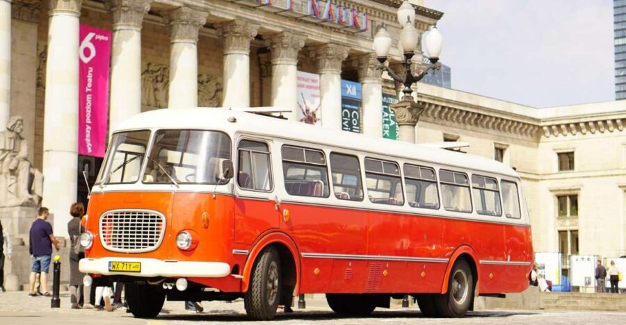 Warsaw: Highlights Guided Retro Bus Tour - Starting at PKiN: why the Palace of Culture and Science sets the tone