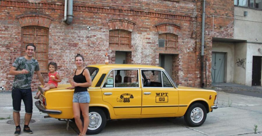 Warsaw: Historic Private Tour in Retro Fiat - The retro Fiat 125p: more than just cute transportation
