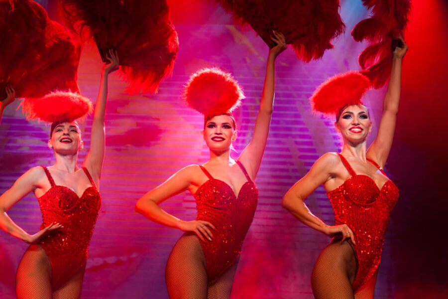 Warsaw: Live Show at Sabat Theatre - Live vocals plus the costume spectacle you’ll actually remember