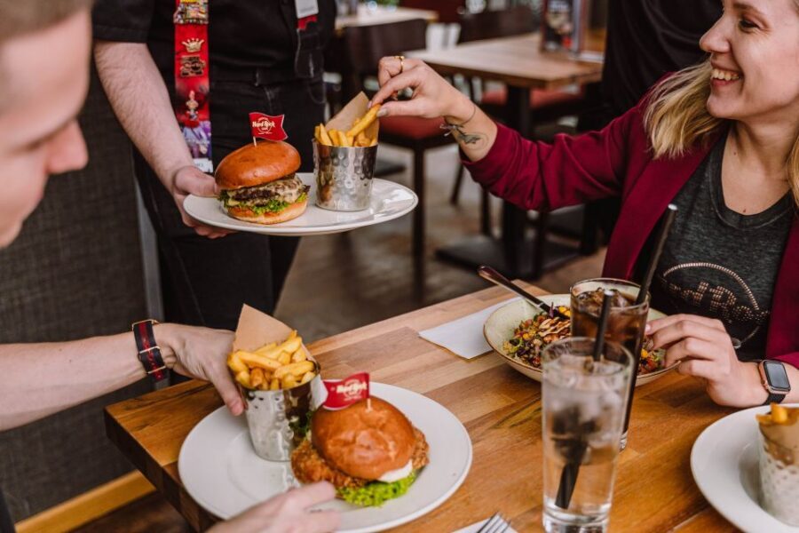 Warsaw: Lunch or dinner at Hard Rock Cafe with Skip-the-Line - Price and value in Warsaw: what $33 is really buying