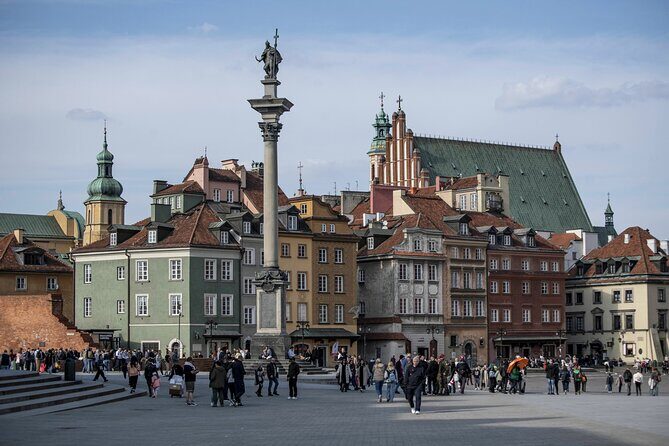 Warsaw Nature and Urban Highlights Bike Tour - Getting started at Wspólna 65A (and why 15 minutes matters)