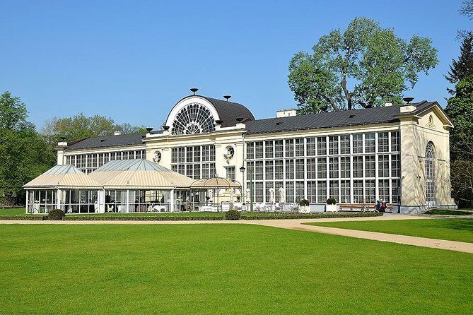 Warsaw Old Town with Royal Castle + Lazienki Park: SMALL GROUP /inc. Pick-up/ - Łazienki Park in One Bite: Palace on the Isle and Chopin’s silhouette
