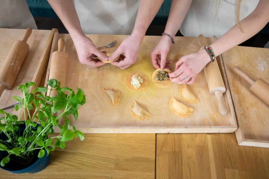 Warsaw: Polish Dumplings Cooking Class - Meat vs vegetarian vs vegan pierogi: choosing without slowing the class